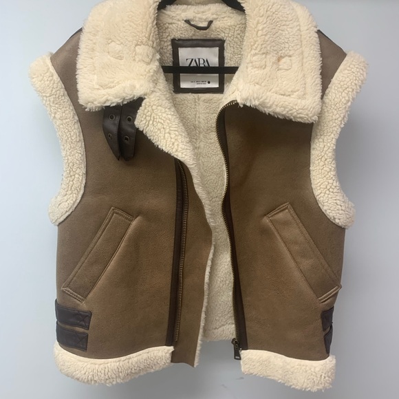 Zara - Picture 3 of 6